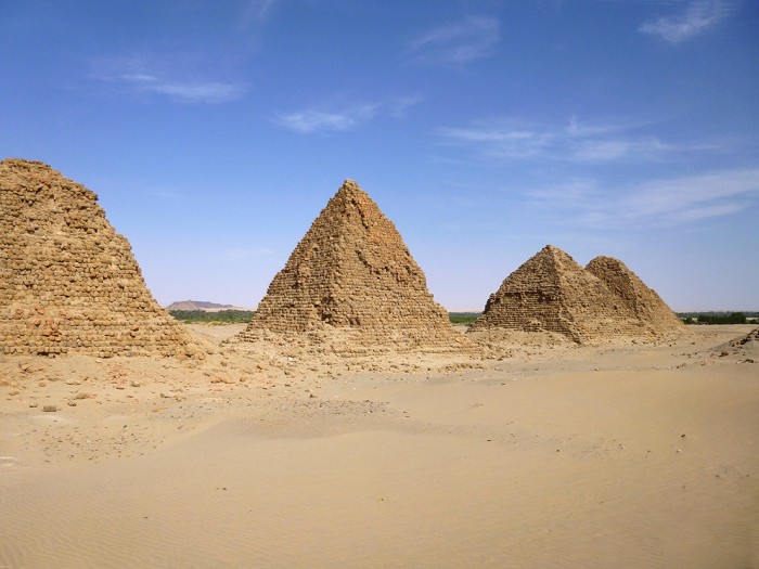 The pyramids of Nuri. Photo: ARCHiNOS Architecture.
