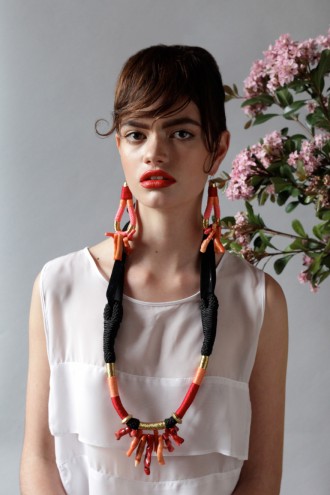 Velvet Coral earings from Pichulik's 2014 Spring/Summer Collection. Image: 